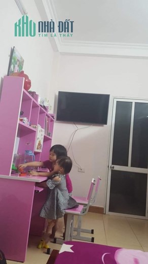 Cho thuê nhà, HGĐ, 30m2, 4T, 3N, 3VS, Xuân Đỉnh, 7.5 tr.