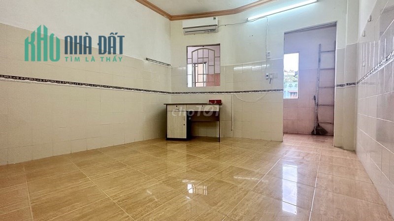 PHÒNG GIÁ RẺ NGAY TRUNG TÂM QUẬN 10