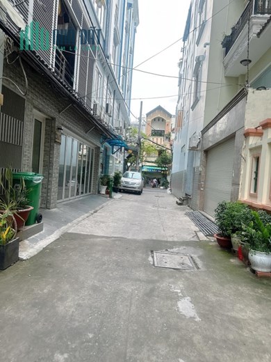 NHÀ 4 TẦNG XE HƠI ĐẾN NHÀ.KHU VIP ĐƯỜNG SỐ-TÂN QUY-QUẬN 7
