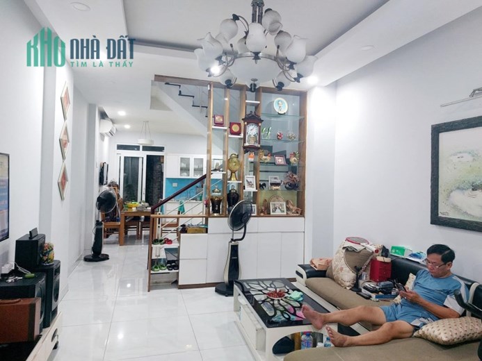 NHÀ 4 TẦNG XE HƠI ĐẾN NHÀ.KHU VIP ĐƯỜNG SỐ-TÂN QUY-QUẬN 7