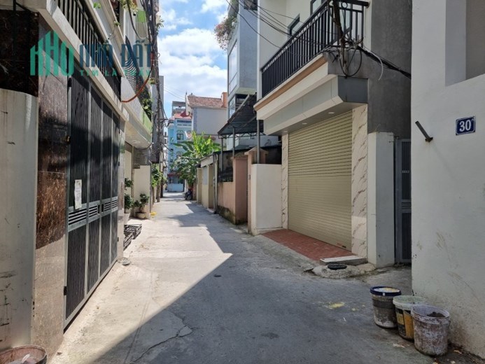 Bán nhà An Dương Vương, Tây Hồ. 68mx6; MT 6m; Thang máy; giá 9 tỷ 6