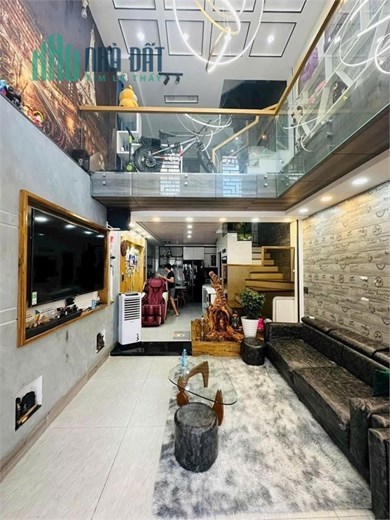 Hẻm 6m Lê Đức Thọ, P15, Gò Vấp, 4x15m, 4 tầng tặng nội thất, 6.9 tỷ