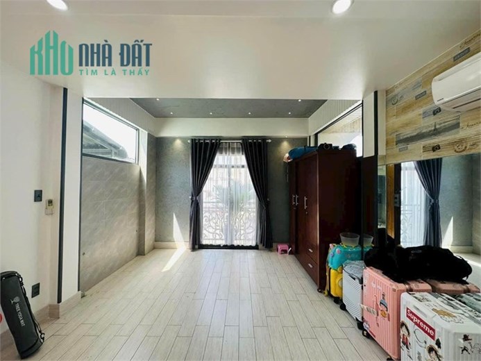 Hẻm 6m Lê Đức Thọ, P15, Gò Vấp, 4x15m, 4 tầng tặng nội thất, 6.9 tỷ