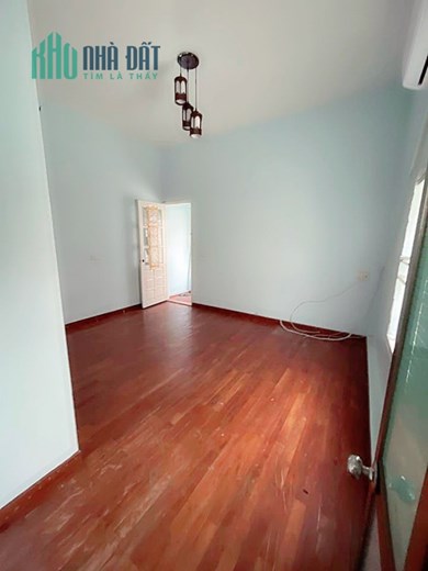Bán nhà Thiên Lôi gần ngay ngã 4 Phúc Tăng, 45m 2 tầng GIÁ 1.84 tỉ, ngõ nông