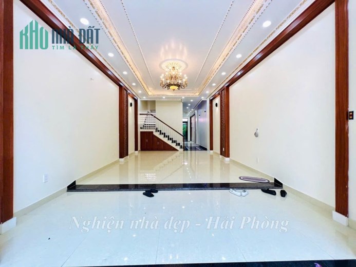 Bán nhà tuyến 2 Quán Nam, 91m 5 tầng Thang Máy giá 8.5 tỉ cực kỳ đẳng cấp