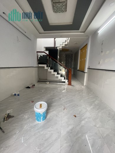 Nhà đẹp 2 tầng gần Đường Phạm Văn Chiêu - 10 triệu