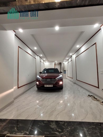 PHÊ !! CHO THUÊ NHÀ HOÀNG QUỐC VIỆT 55MX5T LÔ GÓC KD VP KHO LỚP HỌC ĐỈNH
