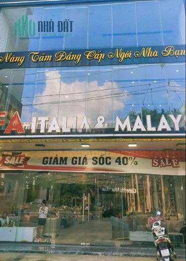 Cho Thuê mặt bằng đường Nguyễn Tri Phương gần Nguyễn Văn Linh gần Sân Bay .