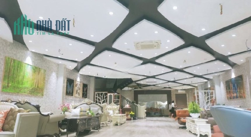 Cho Thuê mặt bằng đường Nguyễn Tri Phương gần Nguyễn Văn Linh gần Sân Bay .