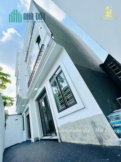 Bán nhà xây mới ngõ 152 Chợ Hàng, diện tích 40m 3 tầng GIÁ 2.6 tỉ, cực đẹp