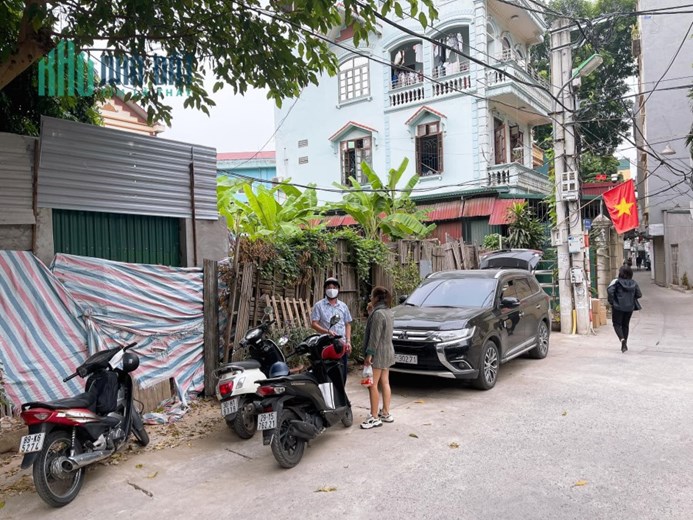 Bán Đất Ngõ 207 Xuân Đỉnh 200m2 mặt tiền 12m, ngõ rộng ô tô tránh, Khách mua làm giấy tờ xong đầu