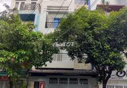 Nhà 4 tầng MTKD gần đường Gò Dầu - 4 phòng ngủ - 18 triệu