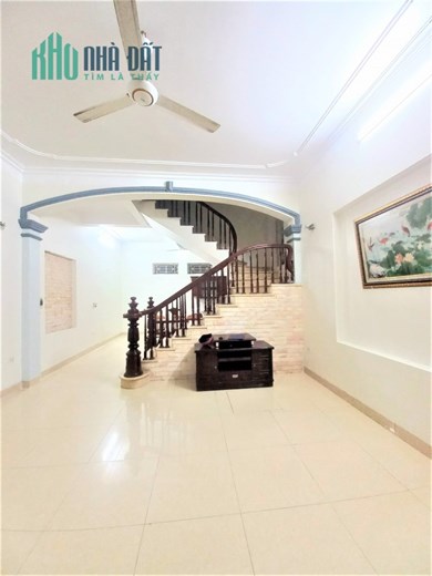 Hạ kịch! Nhà Tây Sơn, Hà Đông, Ô TÔ- KINH DOANH M.phố 62m2 chỉ 6.2 tỷ.