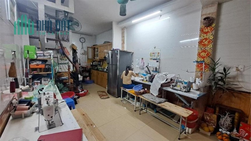 Ngô Gia Tự 30m- 2 tầng  -2.3 Tỷ 
Ngon -Bổ- rẻ