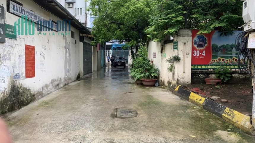 Lô góc ở Mậu Lương Kiến Hưng