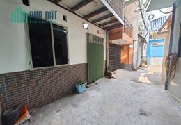 Hạ chào 300, bán gấp nhà 3 phòng ngủ, Đường số 6, Phường 7, Gò Vấp