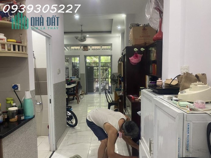 NHÀ ĐẸP ĐÚC MỚI CÓ DÒNG TIỀN 80M2 GIÁ CHỈ 5.1 TỶ