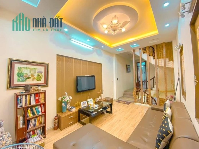Bán nhà Phân lô Tây Sơn Đống Đa 50m 5 tầng 2 thoáng nhà đẹp ở ngay nhỉnh 7 tỷ lh 0817606560