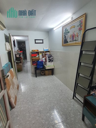 Bán nhà đường Nguyễn Tiểu La, quận 10, 30m2, giá 5 tỷ 2, hẻm xe hơi thông