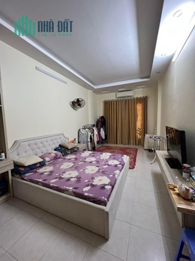 Bán nhà phố Ngô Tất Tố, phân lô, ô tô, nhà đẹp, dân trí cao, 45m,  7.2 tỷ