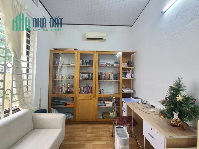 Nhà đẹp Sơn Trà ở ngay đón tết diện tích rộng 110m2 ngang 10m giá 4 tỷ