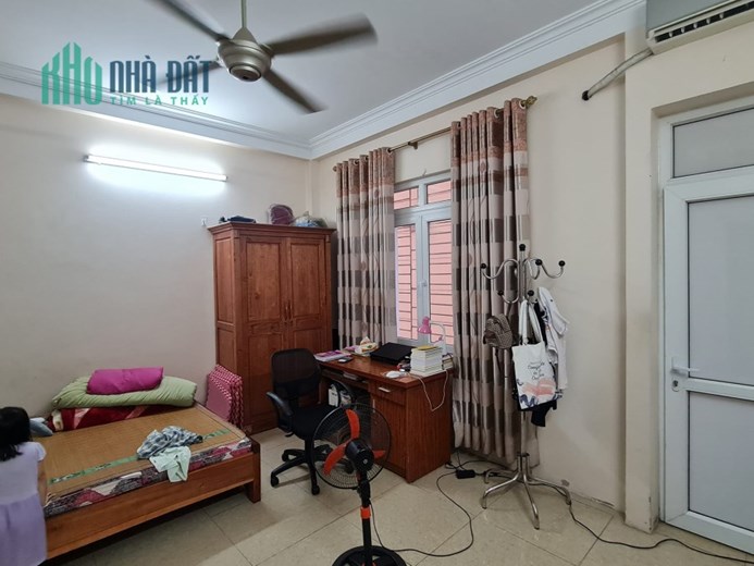 Bán Nhà Phố Hoàng Quốc Việt Quận Cầu Giấy. 70m Mặt Tiền 10m Nhỉnh 15 Tỷ. Cam Kết Ảnh Thật Mô Tả