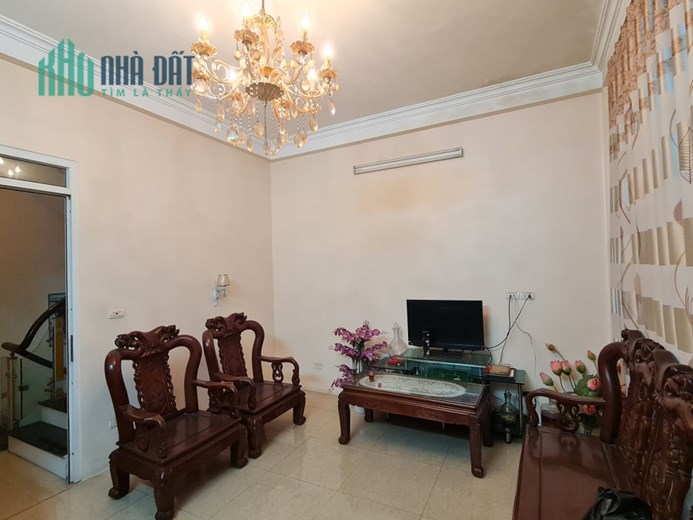 Bán Nhà Phố Hoàng Quốc Việt Quận Cầu Giấy. 70m Mặt Tiền 10m Nhỉnh 15 Tỷ. Cam Kết Ảnh Thật Mô Tả