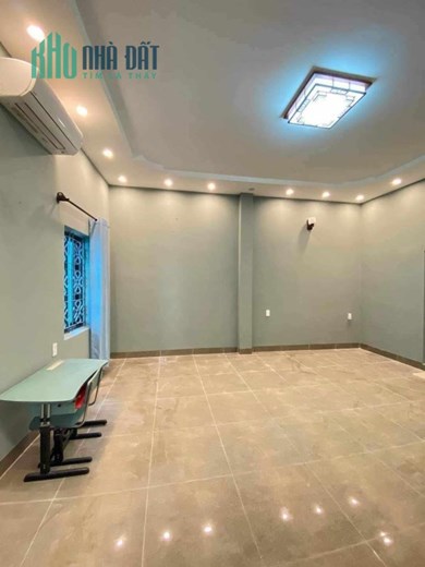 CHÍNH CHỦ CẦN BÁN GẤP NHÀ LA THÀNH TRUNG TÂM BA ĐÌNH, HÀ NỘI