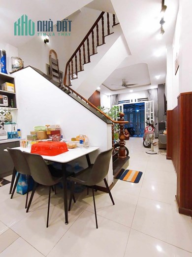 Bán nhà gần Trương Đình Hội Q8 - 60m2 - ngang 4.5m - Rất đẹp - Nội thất sang xịn