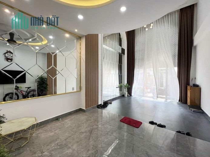 BÁN GẤP NHÀ THẠNH MỸ LỢI QUẬN 2 [ 94 M2 4.7 X 2O ] 4 TẦNG 4PN 5WC
BTCT - NHÀ HOÀN CÔNG - HỒ SƠ