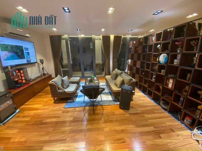 bán gấp nhà HXH 611 Điện Biên Phủ - 3.8x12m - 3 Lầu - 9.2 tỷ TL
