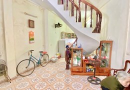 CHỢ HOA HÀNG LƯỢC, NHÀ 3 TẦNG THOÁNG ĐẸP Ở NGAY – 42m MT4m chỉ 6.4 tỷ