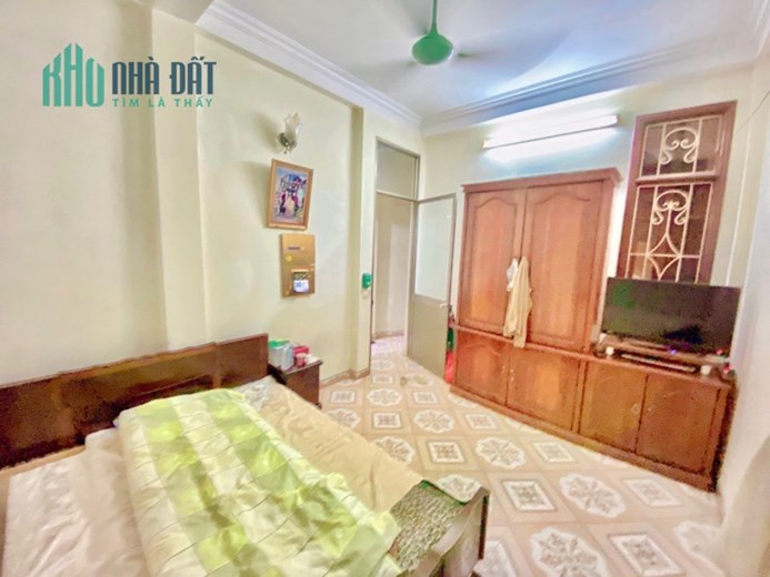 CHỢ HOA HÀNG LƯỢC, NHÀ 3 TẦNG THOÁNG ĐẸP Ở NGAY – 42m MT4m chỉ 6.4 tỷ