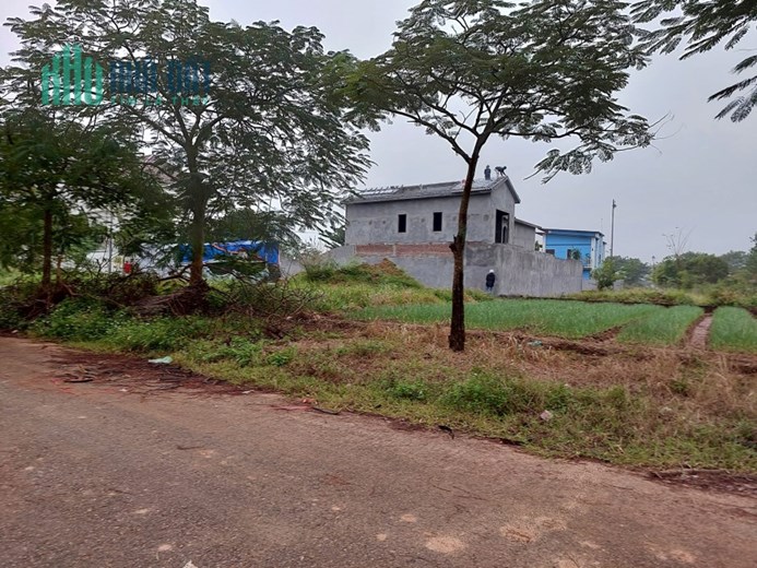 BÁN ĐẤT TẠI DỰ ÁN MÊ LINH, 100m2, mt5m, 3.2 tỷ, Ô TÔ, PHÂN LÔ.