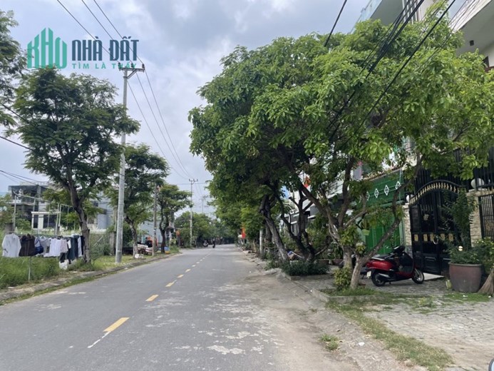 ĐÀ NẴNG,BÁN ĐẤT GIÁO DỤC QUẬN SƠN TRÀ 3000M 3 MẶT TIỀN ĐƯỜNG 7M5 TRUNG TÂM QUÂN ,GẦN BIỂN,GẦN SÔNG,