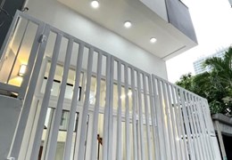 ♥ Nhà kiệt Hàm Nghi, cách Mặt tiền 30m, Kiệt Thẳng Thông, 50m2, 2.5 tầng, 2.x tỷ