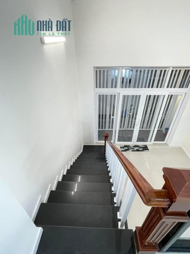 ♥ Nhà kiệt Hàm Nghi, cách Mặt tiền 30m, Kiệt Thẳng Thông, 50m2, 2.5 tầng, 2.x tỷ