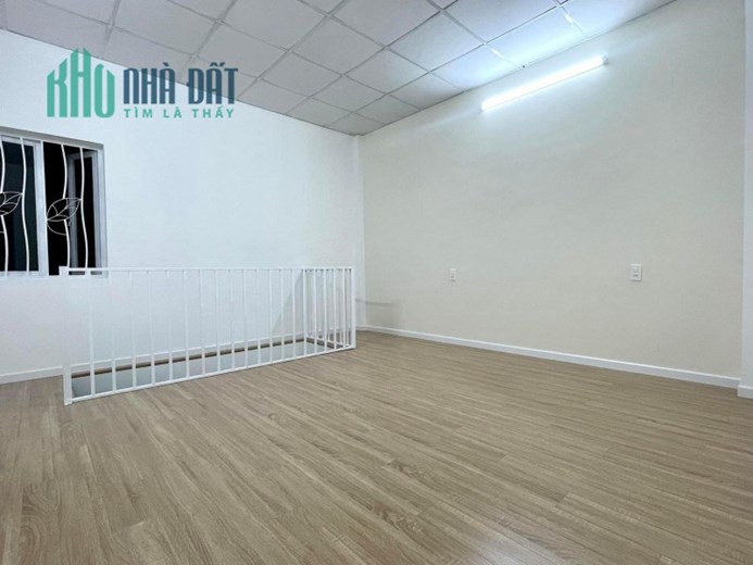 ♥ Nhà kiệt Hàm Nghi, cách Mặt tiền 30m, Kiệt Thẳng Thông, 50m2, 2.5 tầng, 2.x tỷ