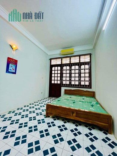 Bán nhà phân lô LÊ DUẨN ĐỐNG ĐA. 44 m, 4 tầng, mt 3,3m, 4PN, 6,65 tỷ