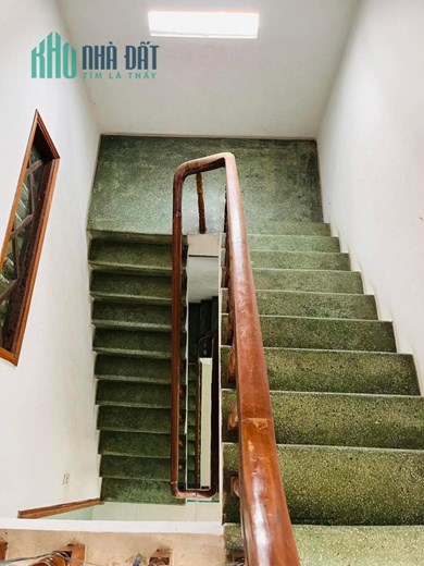 Ngộp Quá Ngộp, Giảm 6tỷ Để Bán Nhanh
Nhà HXH Trần Đình Xu, Phường Cầu Kho, Quận 1, Nhĩnh 19 tỷ