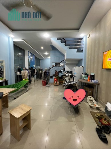 Nhà gần chợ Bà Chiểu 71m2 ngang 5,4m Ô tô ngủ trong nhà, 4PN nhà mới ở ngay nhỉnh 10 tỷ