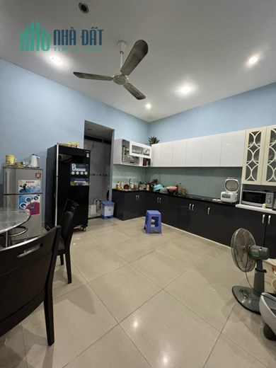 Nhà gần chợ Bà Chiểu 71m2 ngang 5,4m Ô tô ngủ trong nhà, 4PN nhà mới ở ngay nhỉnh 10 tỷ