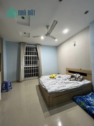 Nhà gần chợ Bà Chiểu 71m2 ngang 5,4m Ô tô ngủ trong nhà, 4PN nhà mới ở ngay nhỉnh 10 tỷ