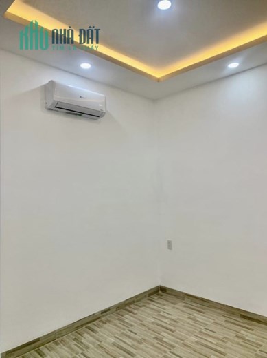 Bán nhà 2 tầng mới sát chợ Đầm , Nha Trang. Giá 2 tỷ 450