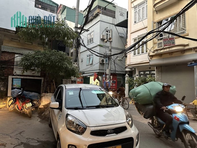 Mới O9 Z6Z8 5559 Bán nhà Linh Quang  31m², nhà C4, MT 3.5m, giá 2.8 tỷ Đống Đa
