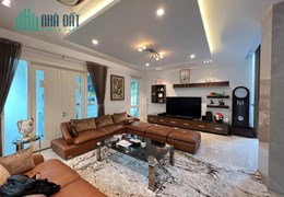 Biệt Thư Long Lanh Văn Quán, Hà Đông, 2002m2, Lô góc, view vườn hoa, nội thất đẳng cấp