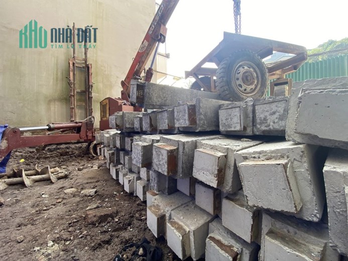 Mới O9 Z6Z8 5559 Bán nhà Võng Thị 45m², 7 tầng, MT 4m, giá 9.8 tỷ Tây Hồ