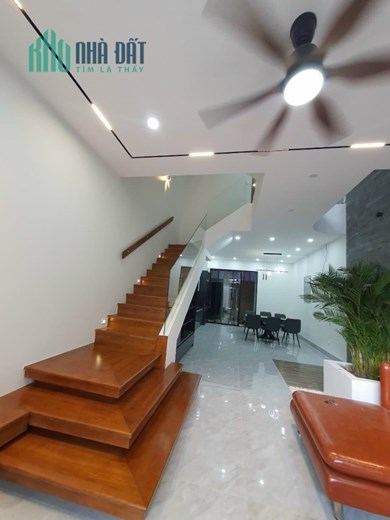 🔴💥Nhà 3 tầng 3 mê NGUYỄN CHÍCH. Nhà thiết kế hiện đại