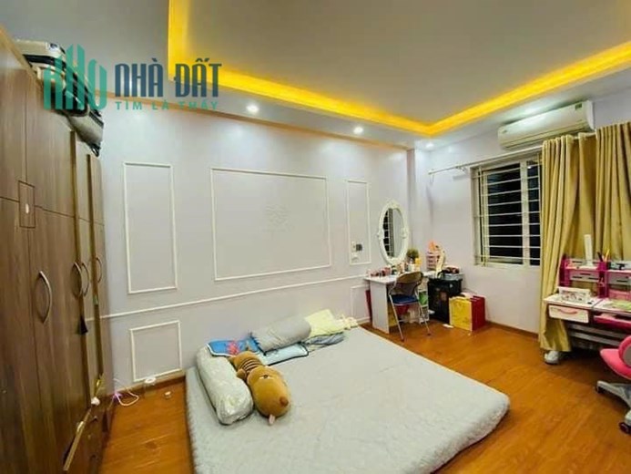 Bán nhà Vạn Phúc, ngõ ba gác, 38mx4t, giá 3.8 tỷ