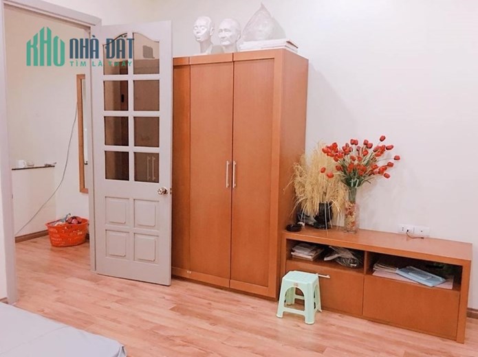 CĂN GÓC, LÊ DUẨN 23m x 4 tầng, giá 3.05 tỷ